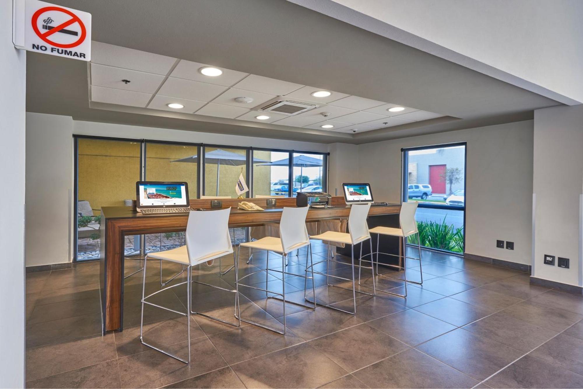 City Express By Marriott Monterrey Norte Exterior foto